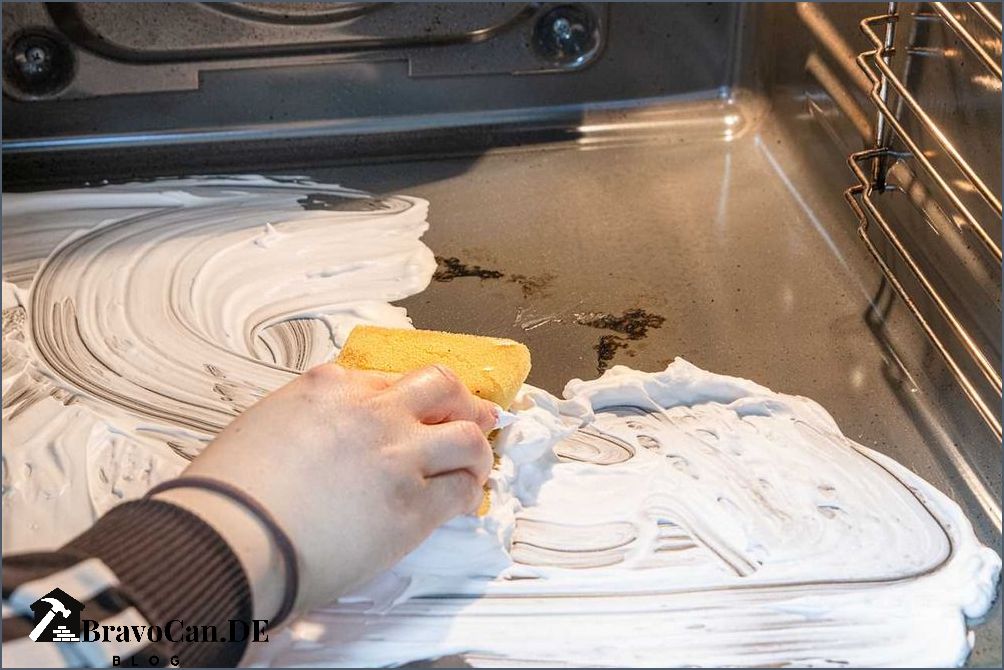 Backofen reinigen mit Rasierschaum Tipps und Tricks