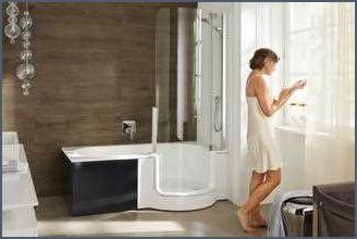 Badezimmer mit Dusche und Badewanne Komfort und Vielseitigkeit