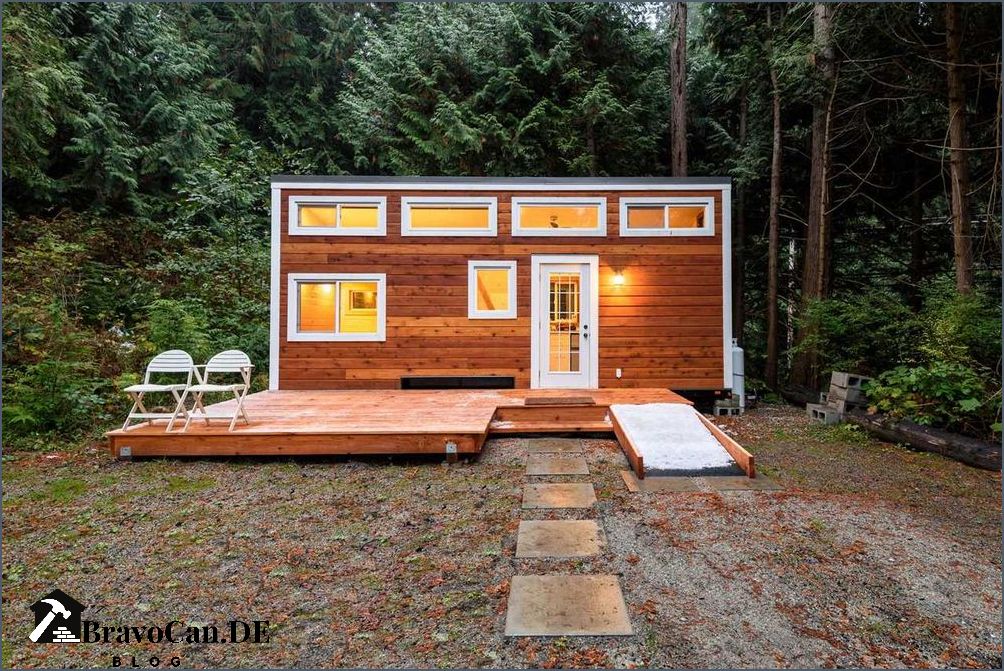 Kleines Tiny House Platzsparendes Wohnen im Miniaturformat Kleines Tiny House Platzsparendes Wohnen im Miniaturformat