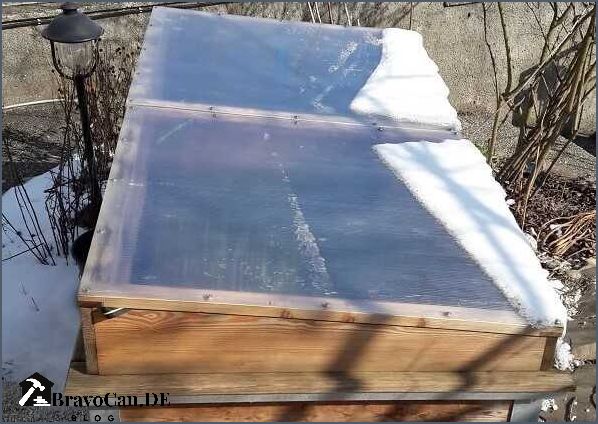 Hochbeet mit Dach Vorteile Materialien und Anleitungen