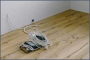 Kabel verlegen an der Wand Tipps und Tricks für eine ordentliche Installation Kabel verlegen an der Wand Tipps und Tricks für eine ordentliche Installation