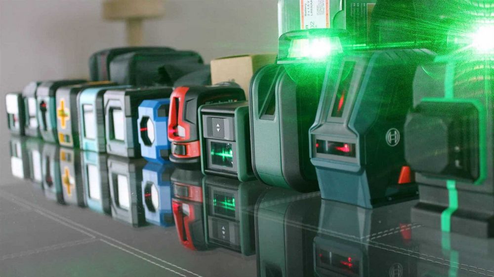 Kreuzlinienlaser - Präzises Ausrichten und Vermessen mit Laserunterstützung
