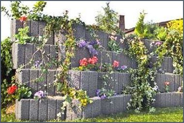 Mauer aus Pflanzsteinen Tipps für den Bau und die Gestaltung Mauer aus Pflanzsteinen Tipps für den Bau und die Gestaltung
