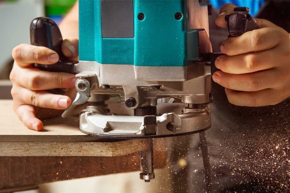 Oberfräse - das vielseitige Werkzeug für präzises und effizientes Holzhandwerk