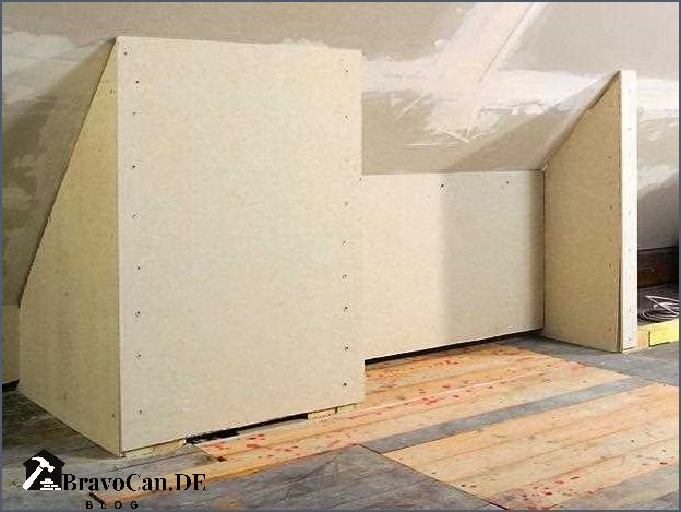 Tür Dachschräge selber bauen Tipps und Anleitungen