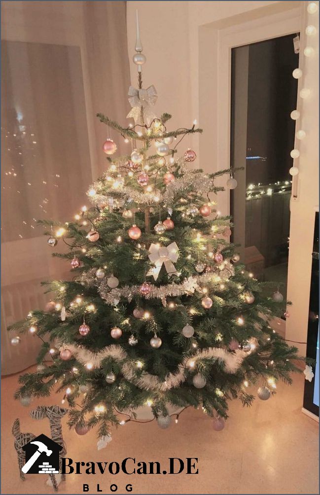 Weihnachtsbaum rosa silber geschmückt - Die perfekte Dekoration für die Feiertage