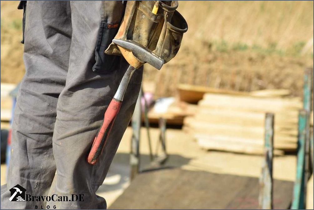 Werkzeug mit r Die wichtigsten Werkzeuge für Handwerker
